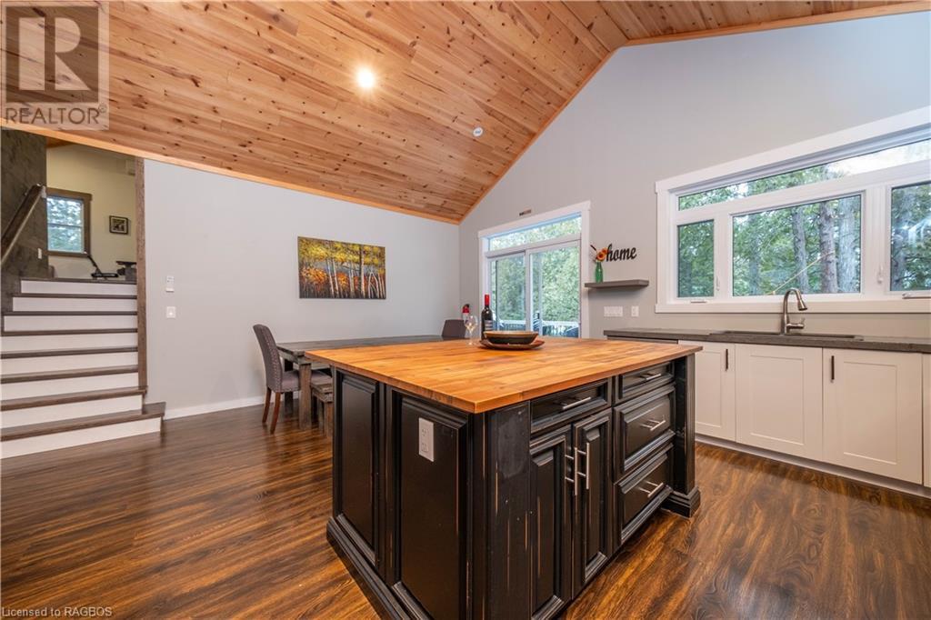 4 Ronald Street, Northern Bruce Peninsula, Ontario  N0H 1X0 - Photo 15 - 40528144