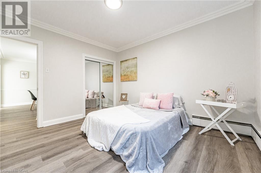 685 Frederick Street, Kitchener, Ontario  N2B 2B3 - Photo 16 - 40527973