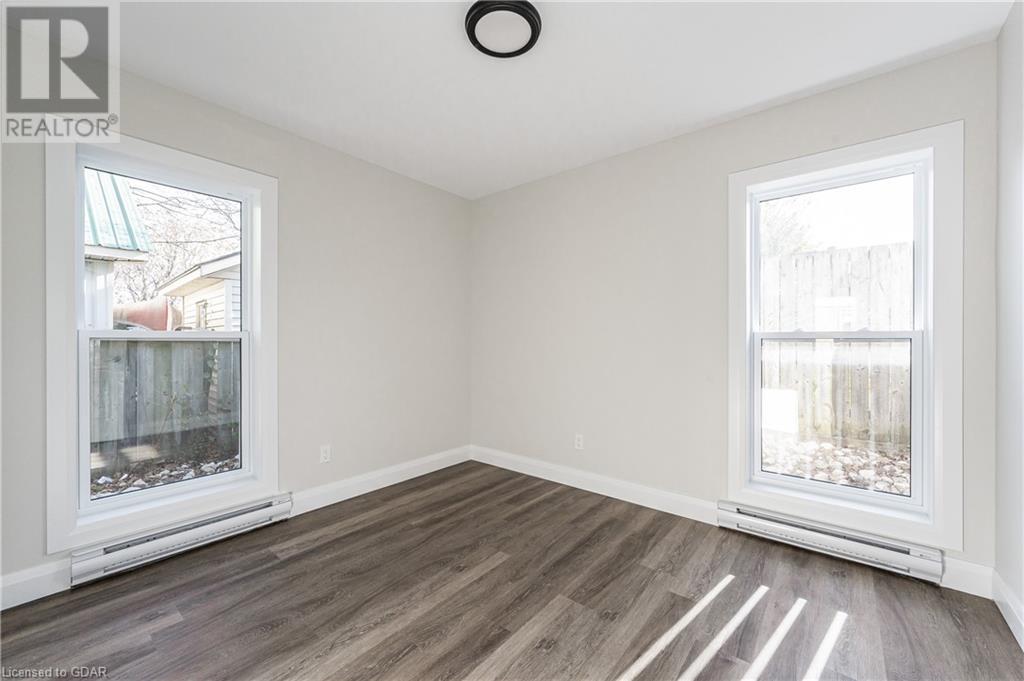 685 Frederick Street, Kitchener, Ontario  N2B 2B3 - Photo 39 - 40527973