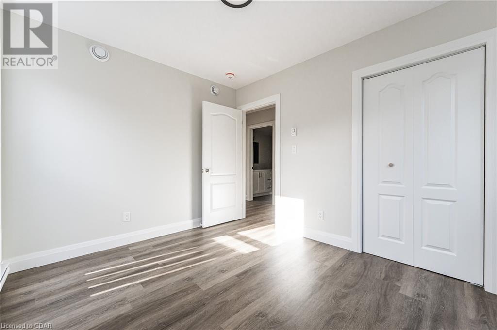 685 Frederick Street, Kitchener, Ontario  N2B 2B3 - Photo 40 - 40527973