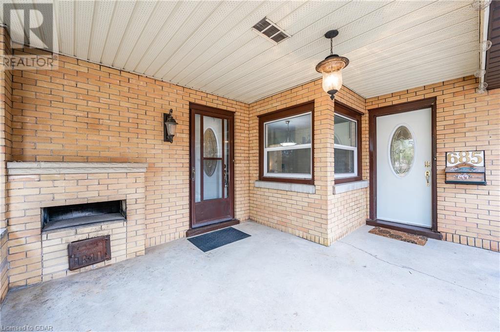 685 Frederick Street, Kitchener, Ontario  N2B 2B3 - Photo 5 - 40527973