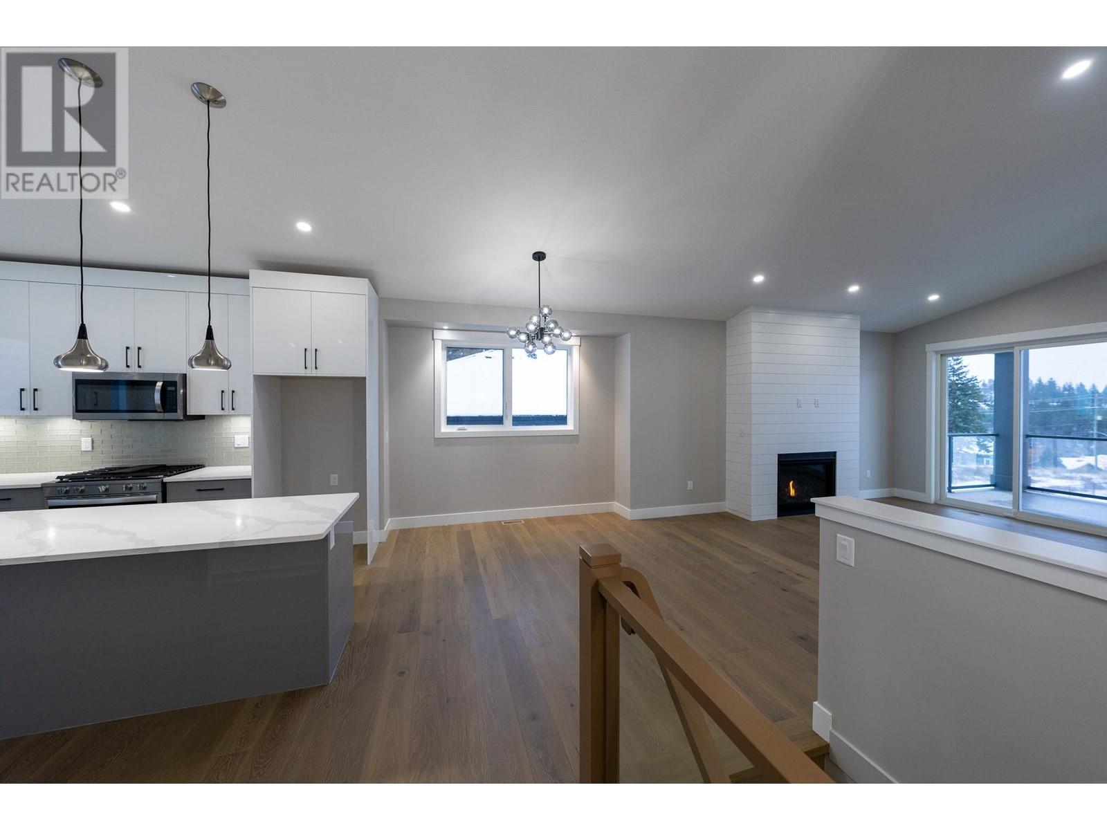 2852 Canyon Crest Drive West Kelowna