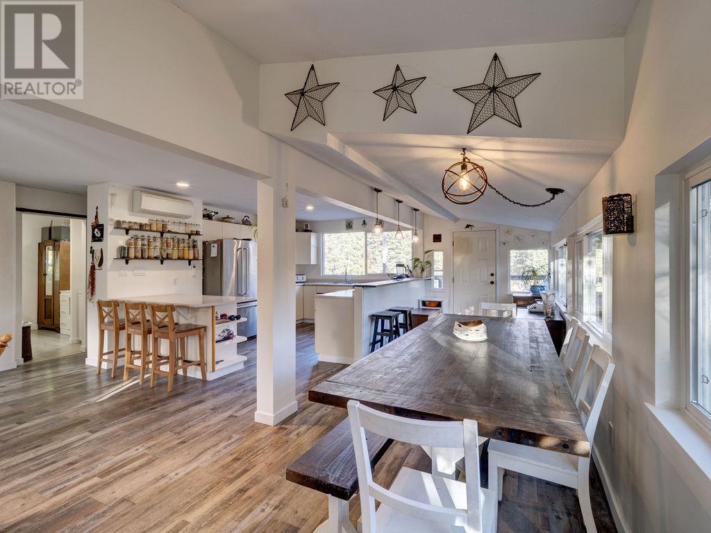 5032 Sherman Lane, Halfmoon Bay, British Columbia  V0N 1Y2 - Photo 24 - R2841156