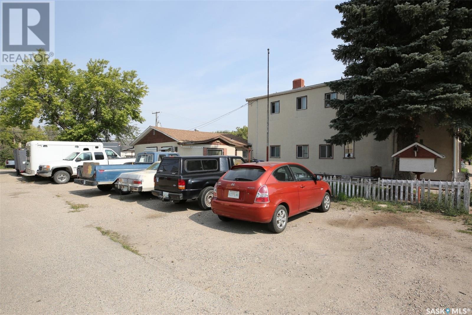 352 Lillooet Street W, Moose Jaw, Saskatchewan  S6H 4Z2 - Photo 33 - SK955895