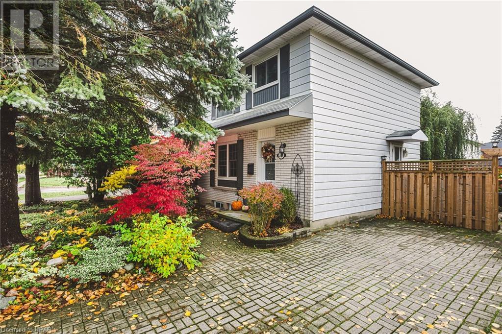 249 Willow Street, Stratford, Ontario  N5A 3B6 - Photo 4 - 40528659