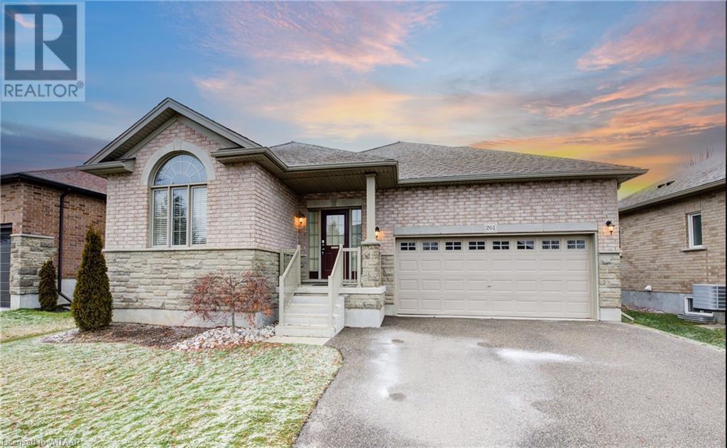 261 Fairway Road, Woodstock, Ontario  N4T 0A4 - Photo 1 - 40526970