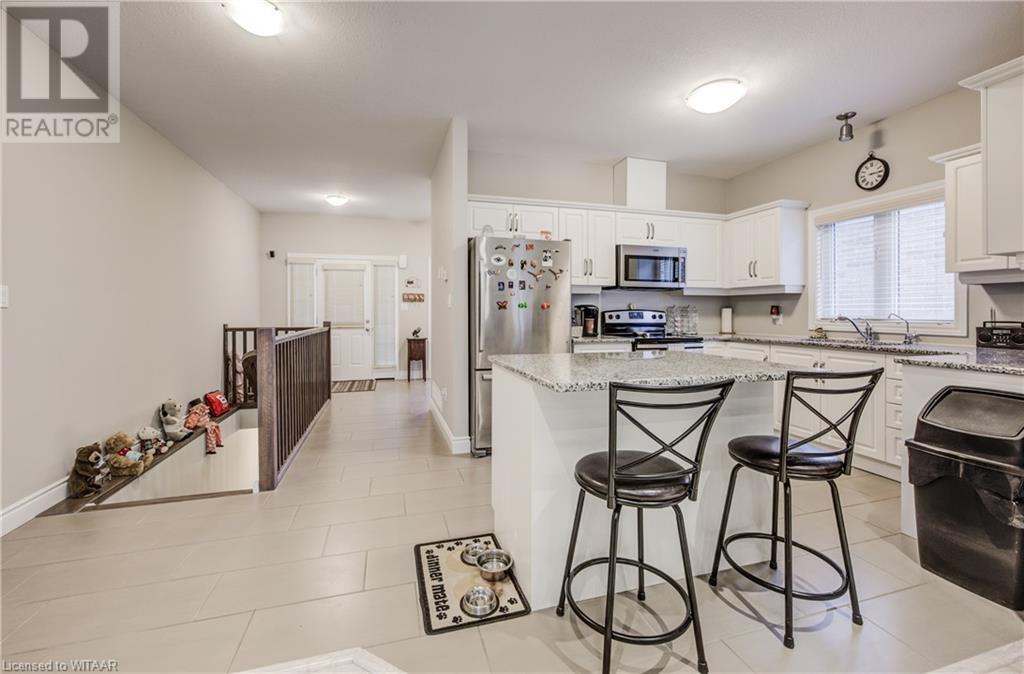 261 Fairway Road, Woodstock, Ontario  N4T 0A4 - Photo 12 - 40526970