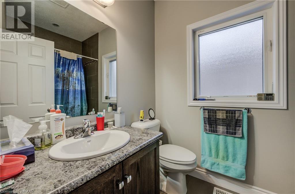 261 Fairway Road, Woodstock, Ontario  N4T 0A4 - Photo 13 - 40526970