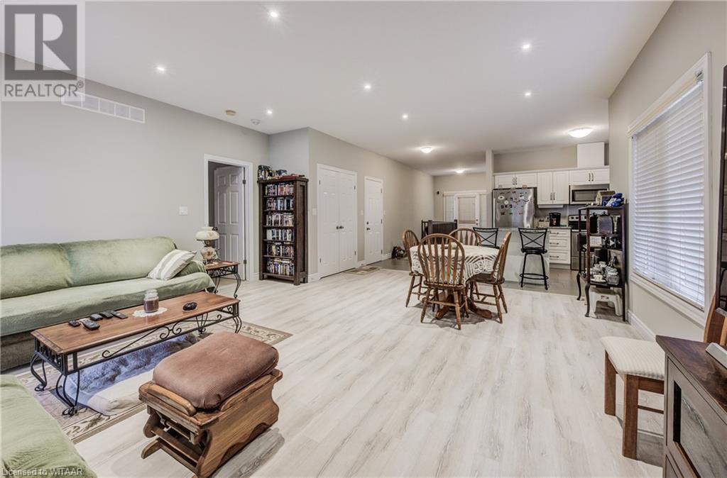 261 Fairway Road, Woodstock, Ontario  N4T 0A4 - Photo 17 - 40526970