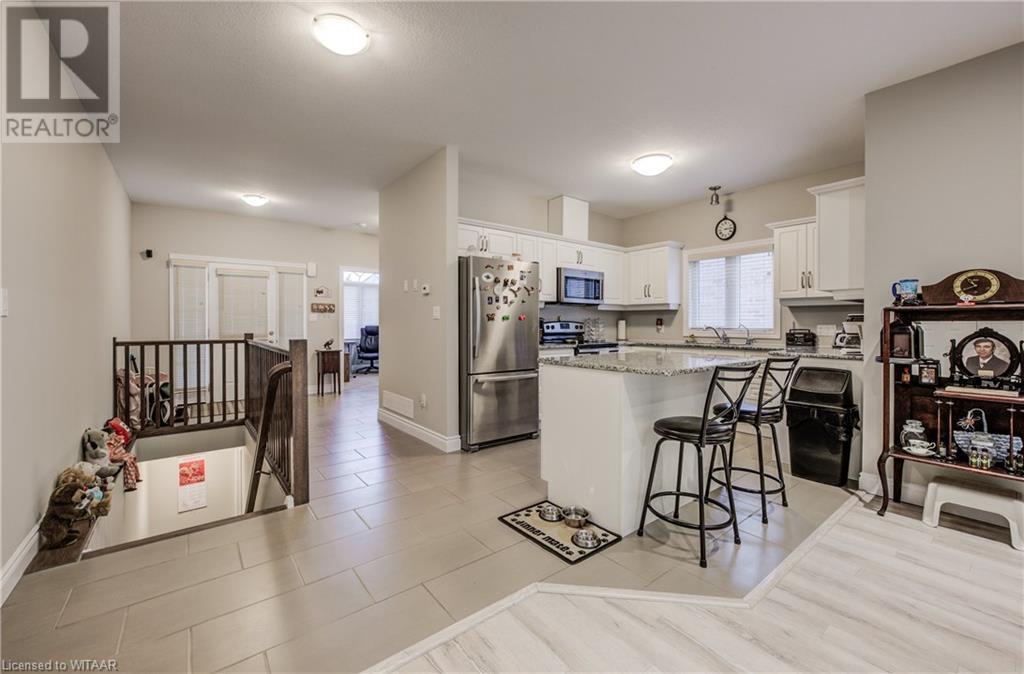 261 Fairway Road, Woodstock, Ontario  N4T 0A4 - Photo 8 - 40526970