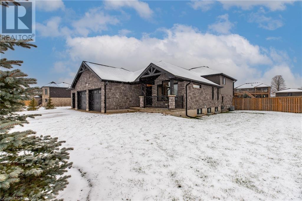 202 Mactay Drive, Chatsworth, Ontario  N0H 1G0 - Photo 3 - 40526381