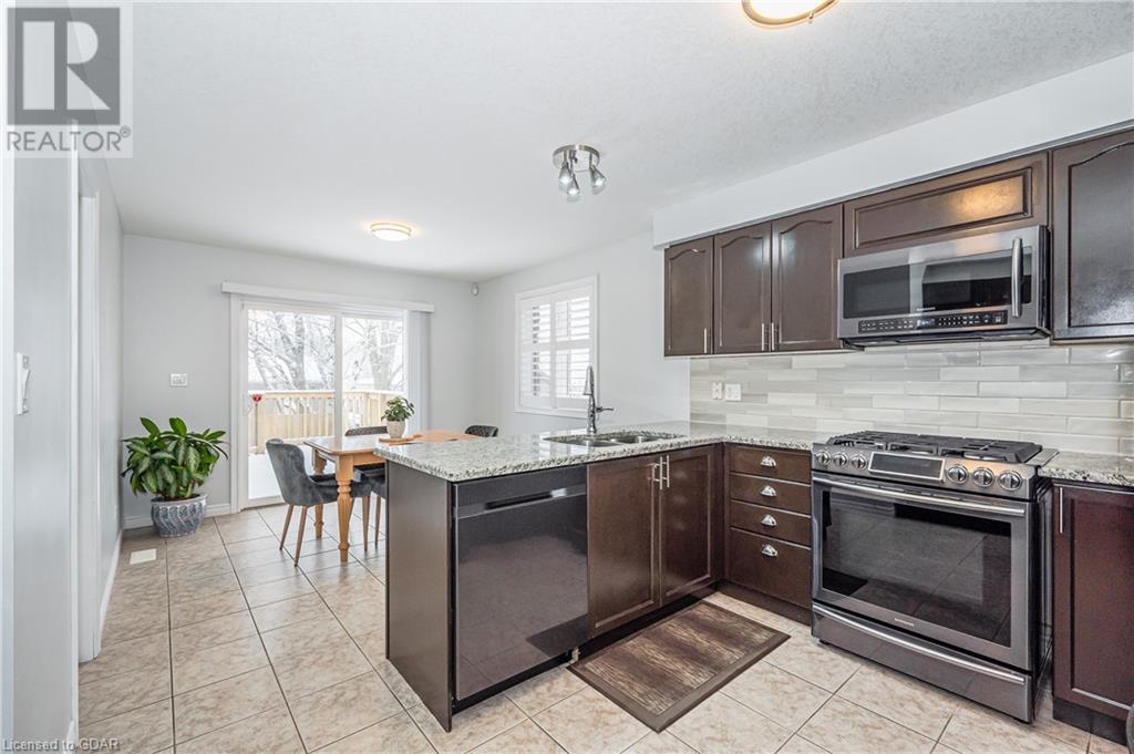 16 Atto Drive, Guelph, Ontario  N1E 1B5 - Photo 15 - 40526244