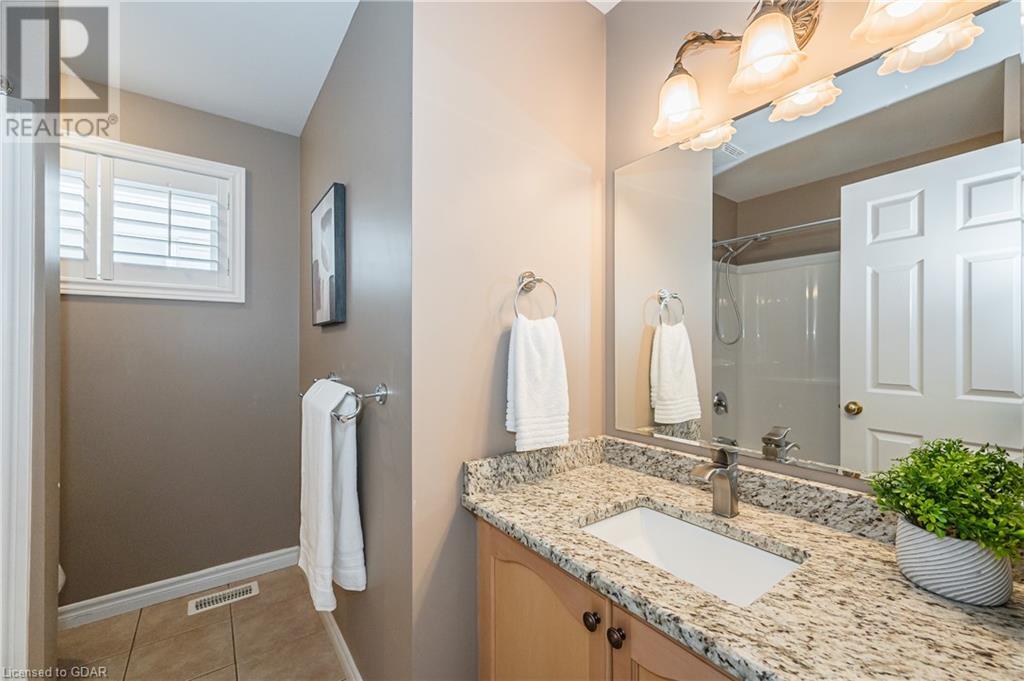 16 Atto Drive, Guelph, Ontario  N1E 1B5 - Photo 30 - 40526244