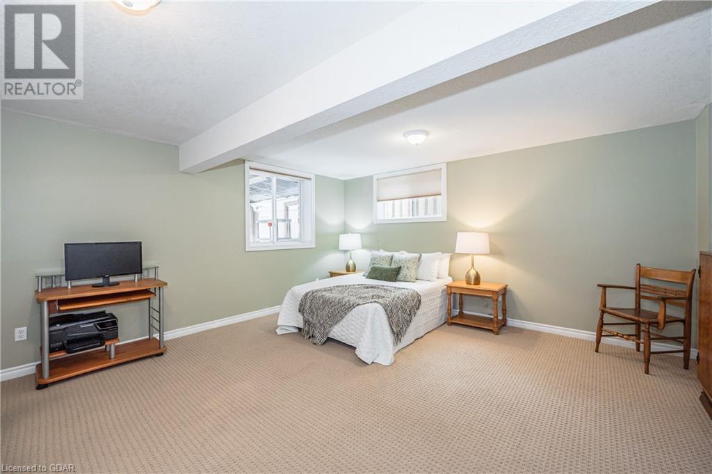 16 Atto Drive, Guelph, Ontario  N1E 1B5 - Photo 37 - 40526244