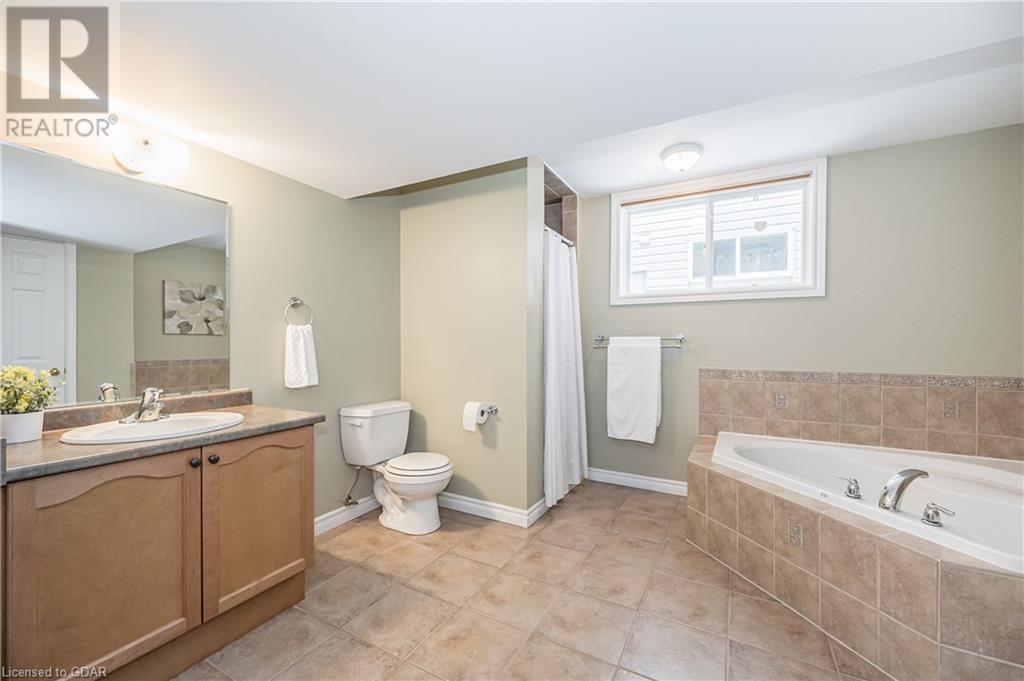 16 Atto Drive, Guelph, Ontario  N1E 1B5 - Photo 41 - 40526244