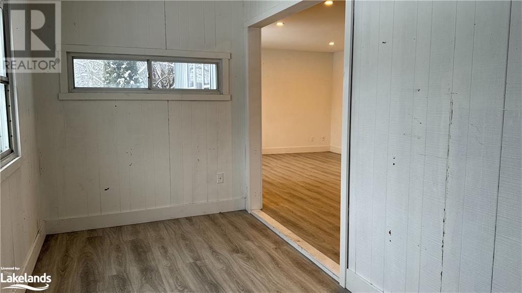 37 Sheridan Street, Penetanguishene, Ontario  L9M 1C6 - Photo 12 - 40528415