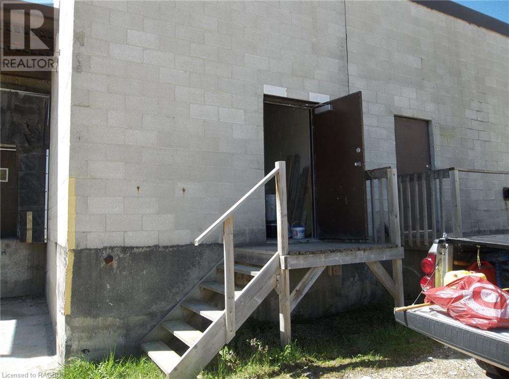 106 Colborne Street N, Walkerton, Ontario N0G 2V0 (26409043) Royal