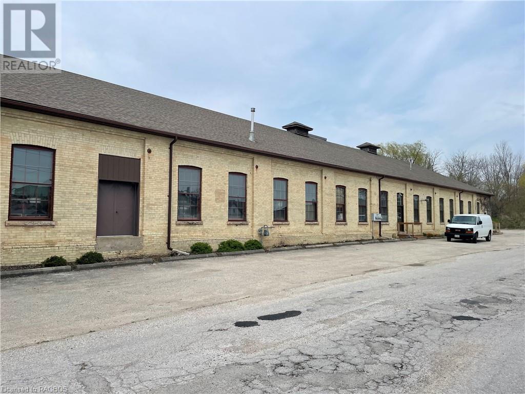 106 Colborne Street N, Walkerton, Ontario  N0G 2V0 - Photo 11 - 40528372