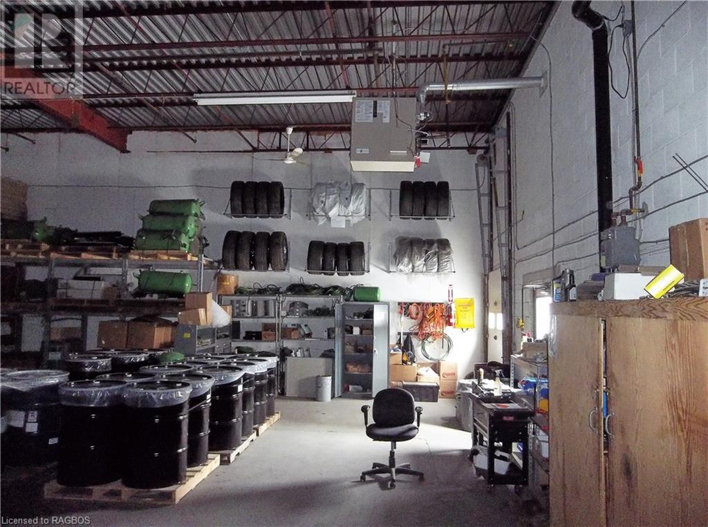 106 Colborne Street N, Walkerton, Ontario  N0G 2V0 - Photo 16 - 40528372