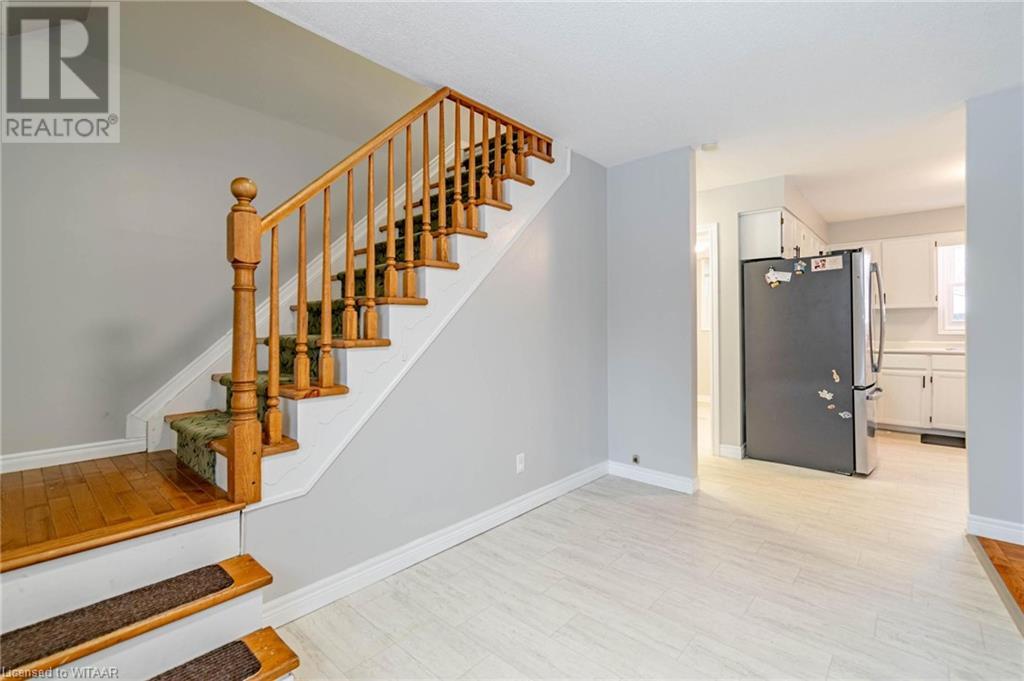 37 Farmington Avenue, Aylmer, Ontario  N5H 3E4 - Photo 11 - 40528420