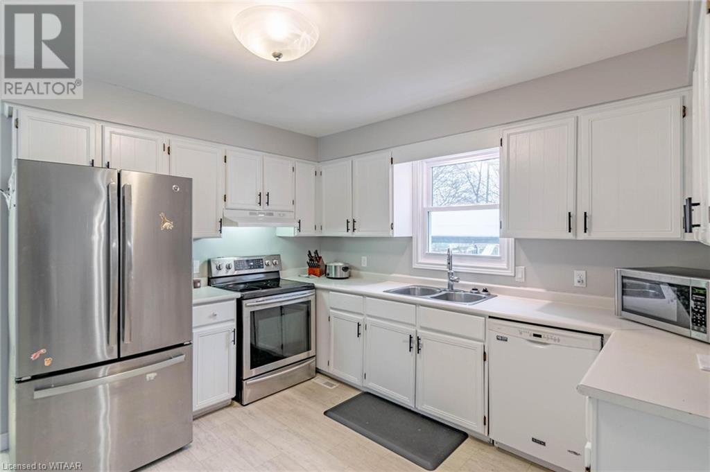 37 Farmington Avenue, Aylmer, Ontario  N5H 3E4 - Photo 13 - 40528420