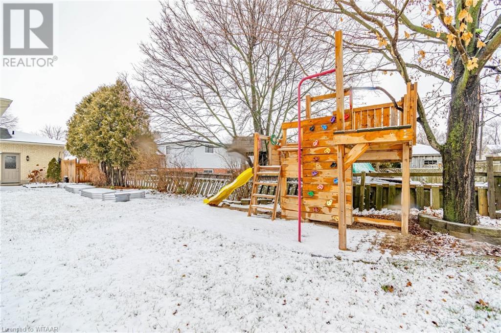 37 Farmington Avenue, Aylmer, Ontario  N5H 3E4 - Photo 9 - 40528420