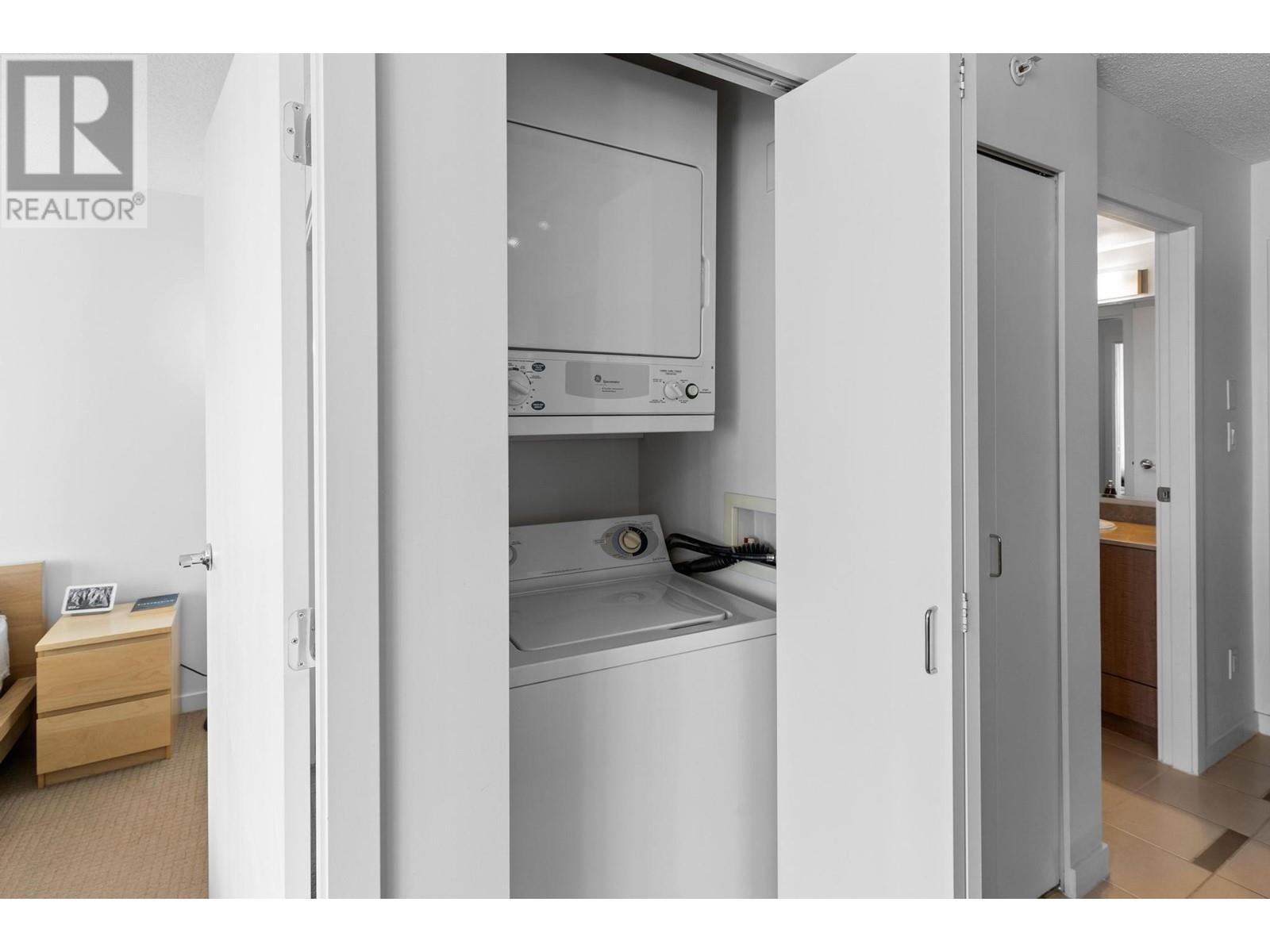 2615 610 Granville Street, Vancouver, British Columbia  V6C 3T3 - Photo 11 - R2834051