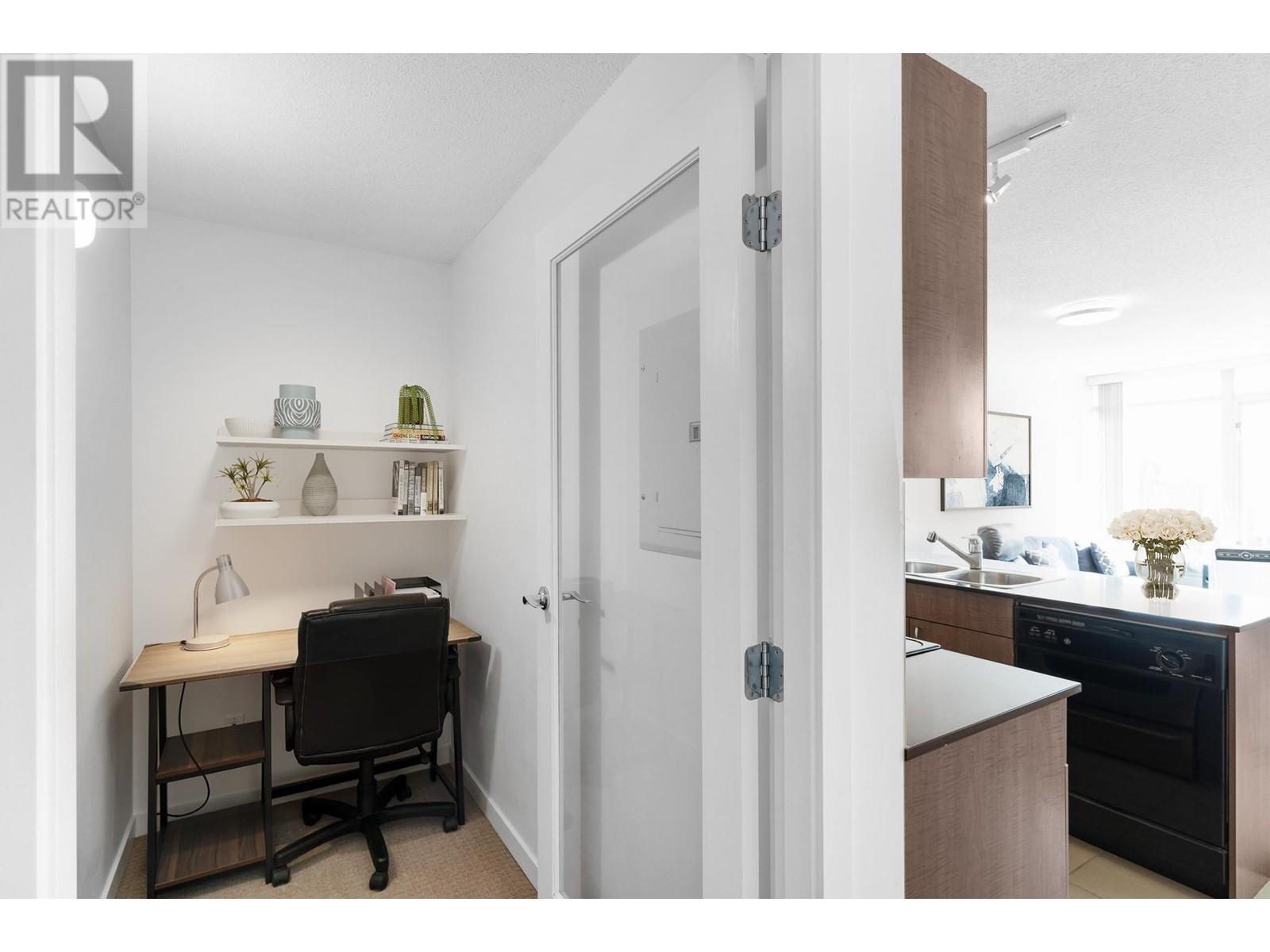 2615 610 Granville Street, Vancouver, British Columbia  V6C 3T3 - Photo 10 - R2834051
