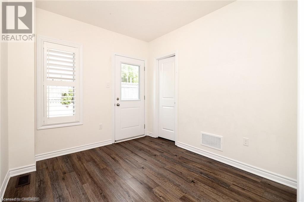 383 Dundas Street E Unit# 11, Hamilton, Ontario  L0R 2H3 - Photo 19 - 40528229