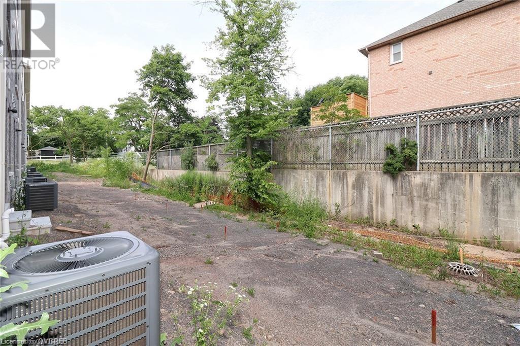 383 Dundas Street E Unit# 11, Hamilton, Ontario  L0R 2H3 - Photo 25 - 40528229