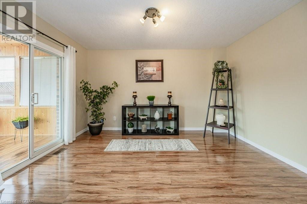 47 Hewitt Lane, Guelph, Ontario  N1K 1W1 - Photo 14 - 40528765