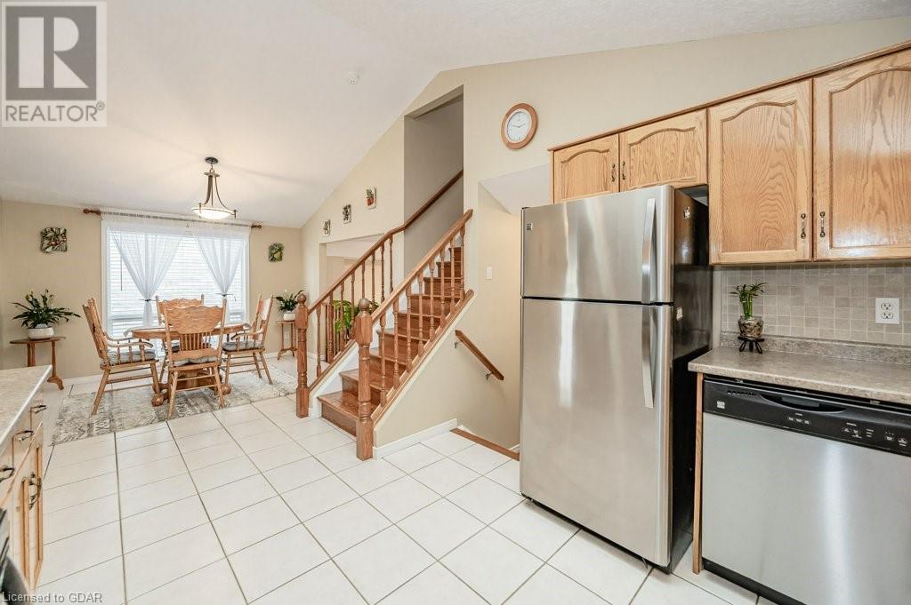 47 Hewitt Lane, Guelph, Ontario  N1K 1W1 - Photo 9 - 40528765