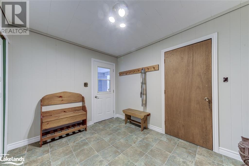 1819 River Road W, Wasaga Beach, Ontario  L9Z 2X5 - Photo 24 - 40528857