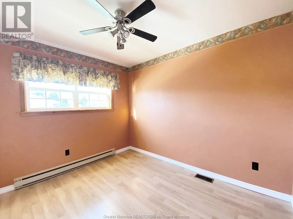 3235 Main St, Salisbury, New Brunswick  E4J 2K8 - Photo 12 - M156857