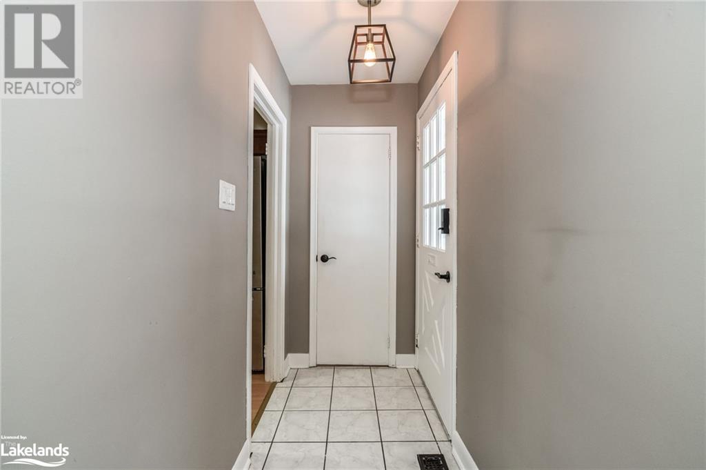 268 Ruby Street, Midland, Ontario  L4R 2L4 - Photo 4 - 40528562