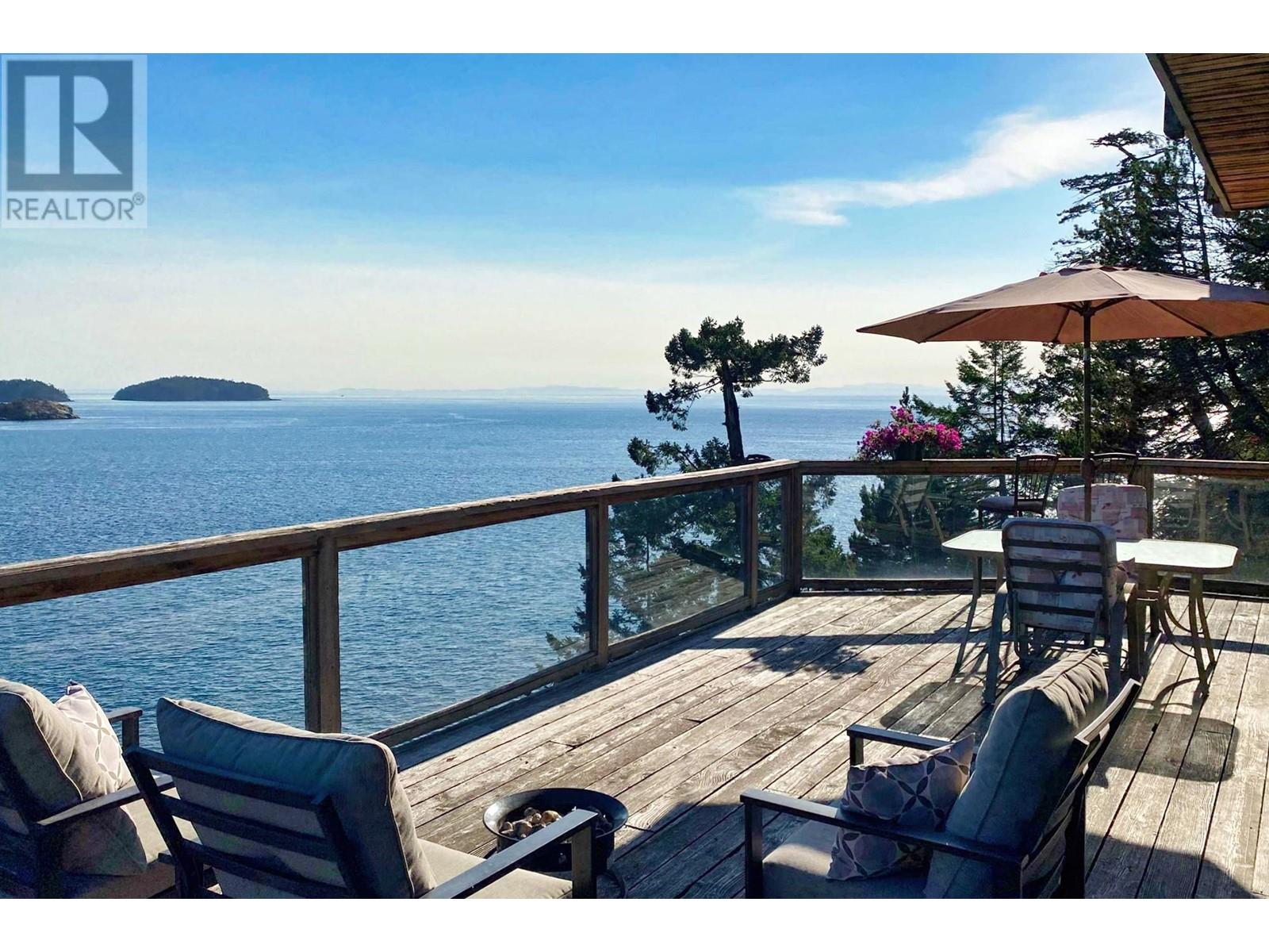 280 Arbutus Reach Road, Gibsons, British Columbia  V0N 1V8 - Photo 1 - R2841234
