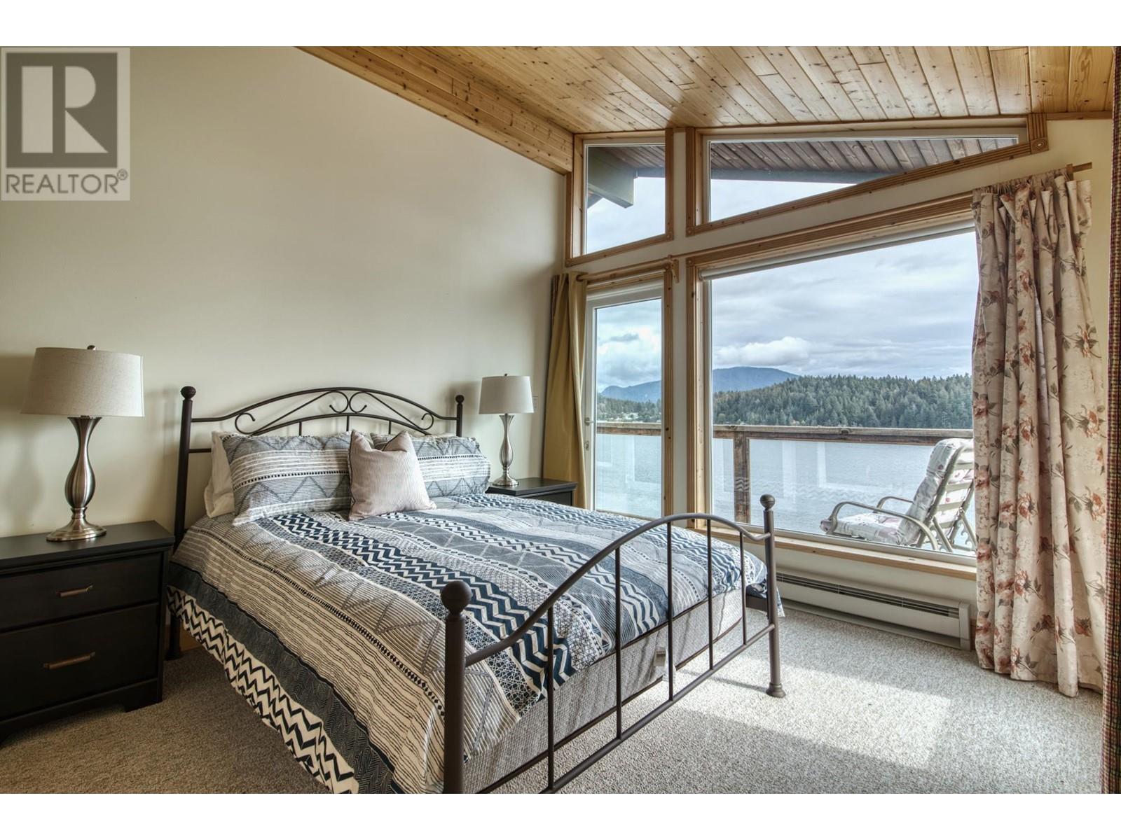 280 Arbutus Reach Road, Gibsons, British Columbia  V0N 1V8 - Photo 18 - R2841234
