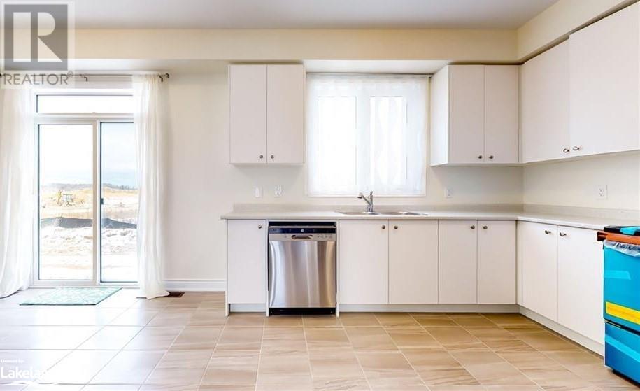 7 Stately Drive, Wasaga Beach, Ontario  L9Z 0L9 - Photo 8 - 40528280