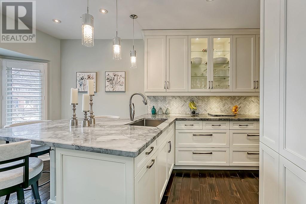 69 Tradewind Drive, Oakville, Ontario  L6L 6K8 - Photo 10 - 40528893