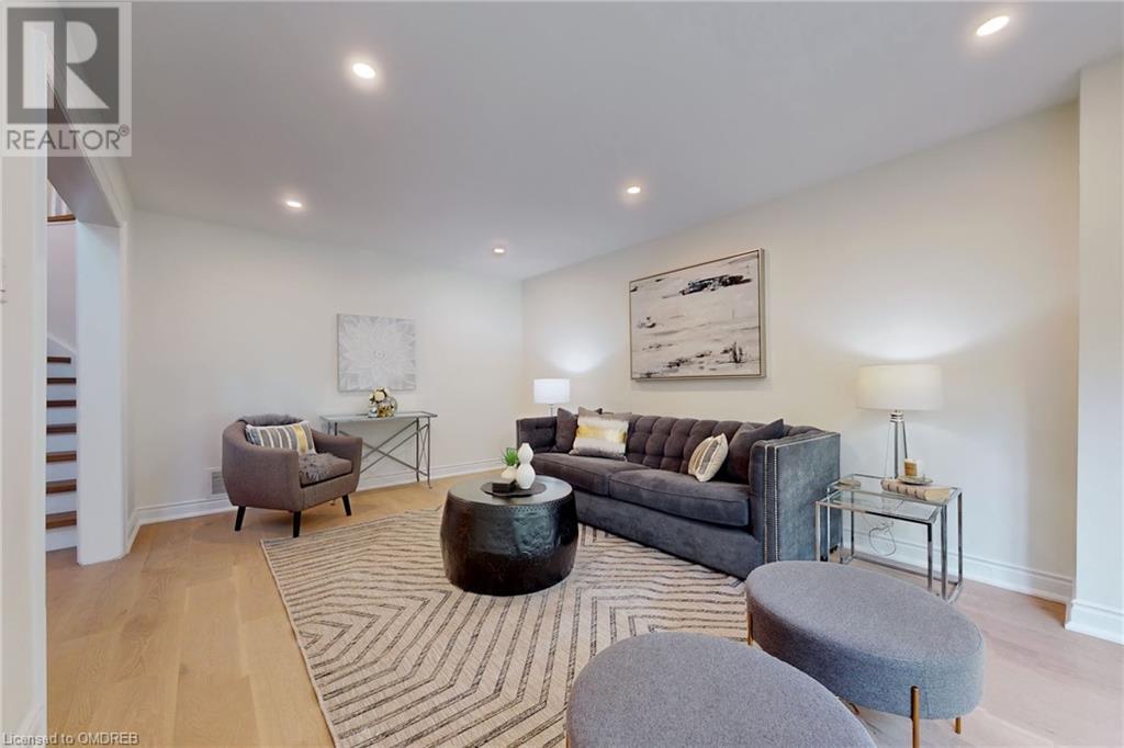 2305 Moodie Court, Oakville, Ontario  L6H 5G9 - Photo 6 - 40528921