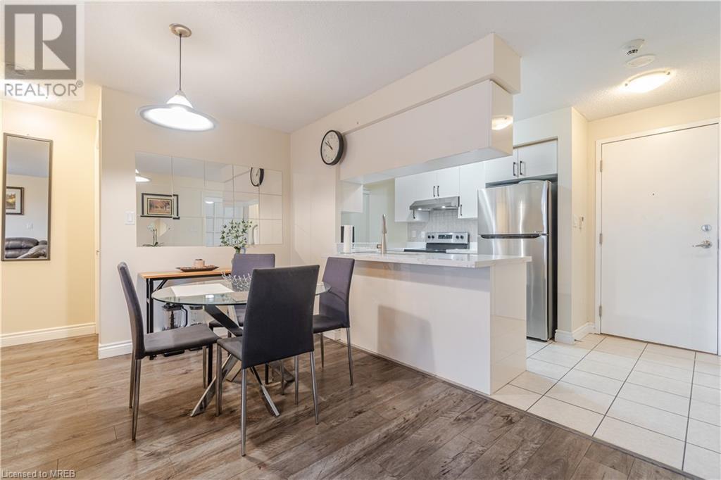 3880 Duke Of York Boulevard Unit# 810, Mississauga, Ontario  L5B 4M7 - Photo 13 - 40528756