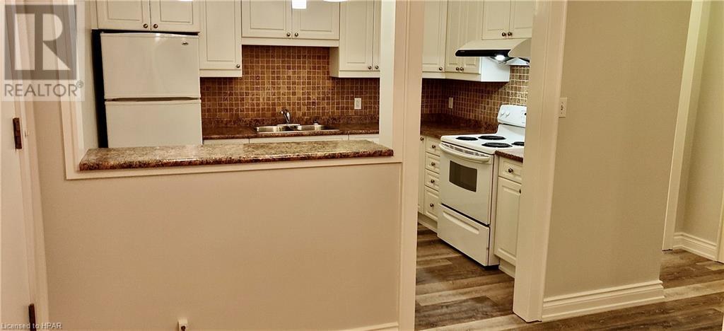 80 Ontario Street Street, Stratford, Ontario  N5A 3H2 - Photo 2 - 40528735