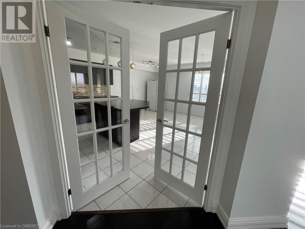 25 Kingsbridge Garden Circle Unit# 2218, Mississauga, Ontario  L5R 4B1 - Photo 13 - 40528986