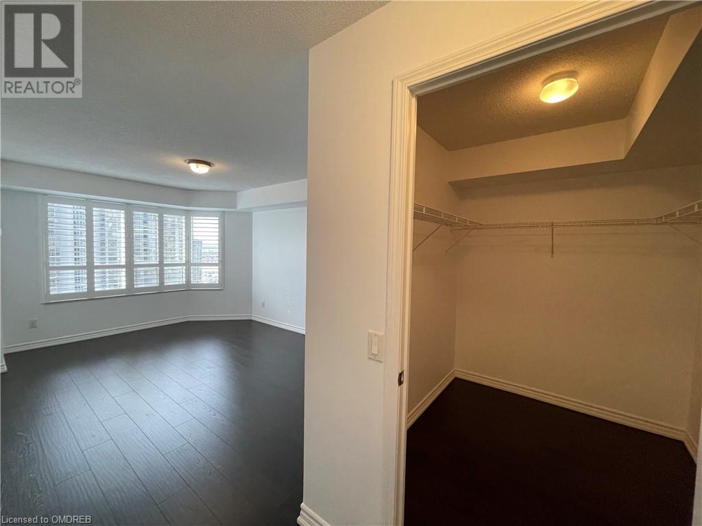 25 Kingsbridge Garden Circle Unit# 2218, Mississauga, Ontario  L5R 4B1 - Photo 9 - 40528986