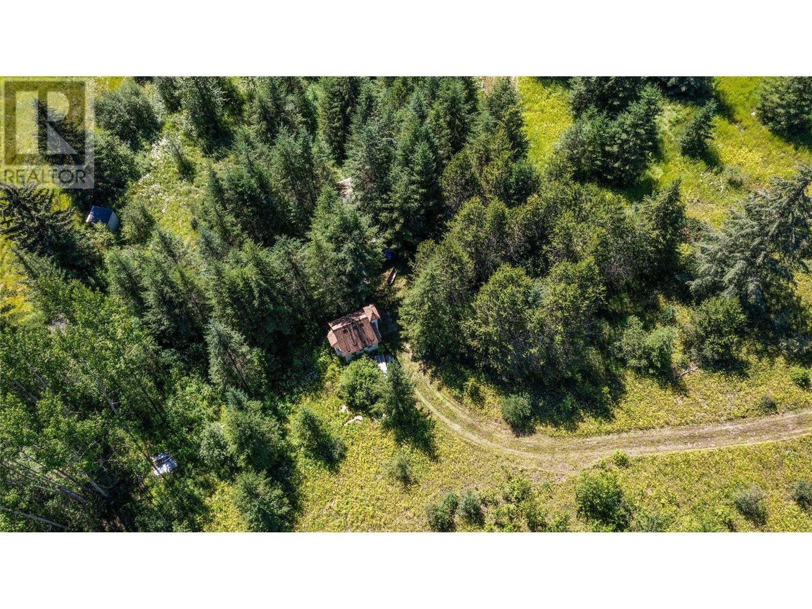 2248 Notch Hill Road, sorrento, British Columbia