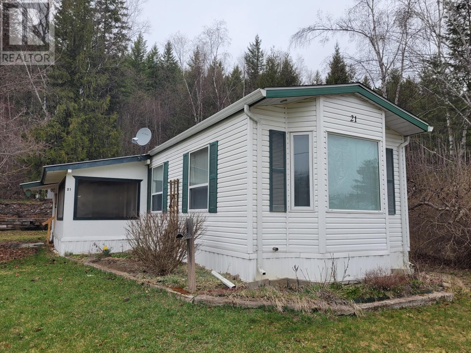21-851 Old N Thompson Highway, Clearwater, British Columbia  V0E 1N2 - Photo 22 - 176273