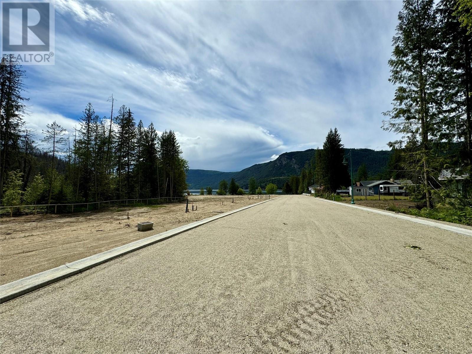 1 Sicamous Creek Frontage Road Unit# Pl 3, Sicamous, British Columbia  V0E 2V1 - Photo 17 - 10282039