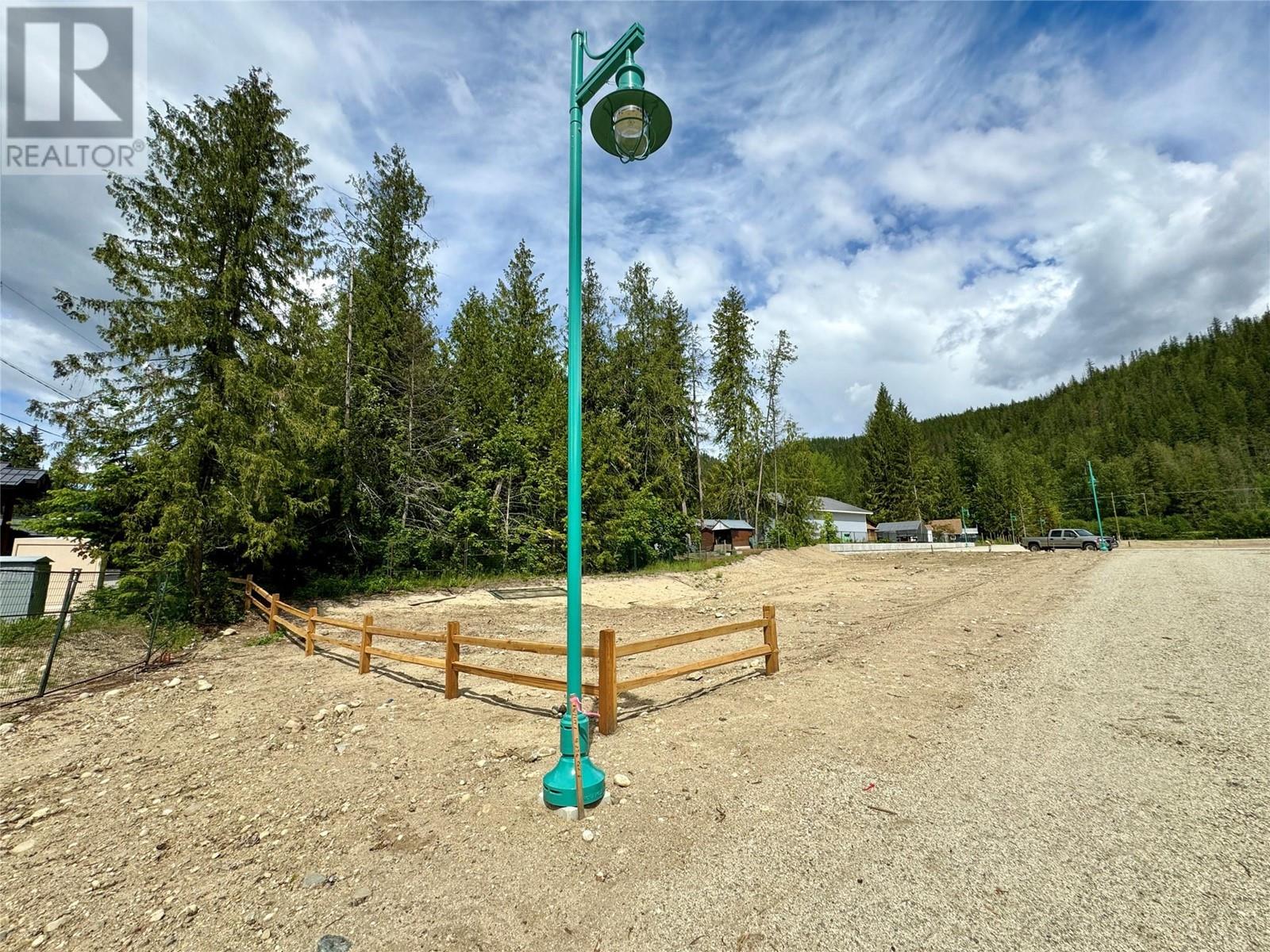 1 Sicamous Creek Frontage Road Unit# PL 3 Sicamous