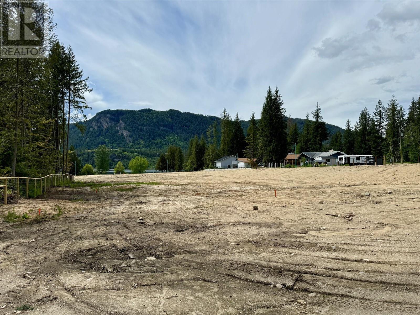 1 Sicamous Creek Road Unit# Pl 10, Sicamous, British Columbia  V0E 2V1 - Photo 22 - 10283133