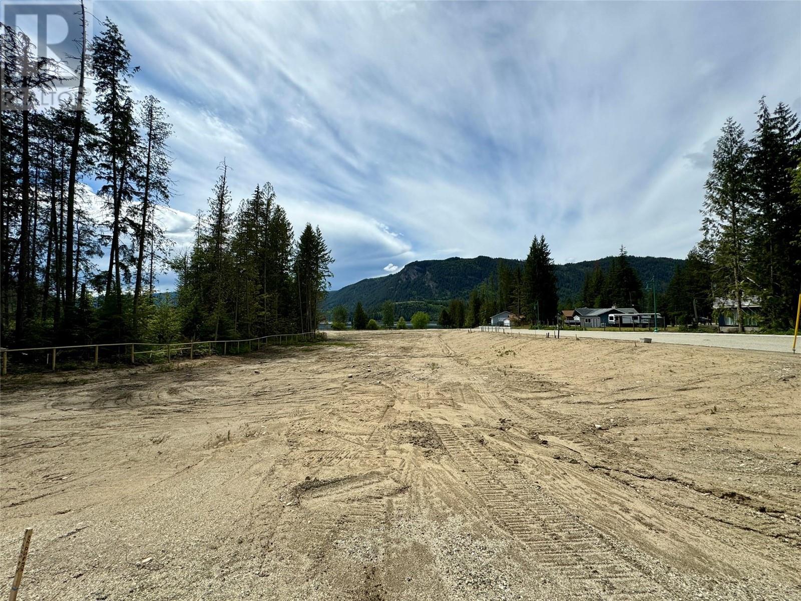 1 Sicamous Creek Road Unit# Pl 10, Sicamous, British Columbia  V0E 2V1 - Photo 20 - 10283133